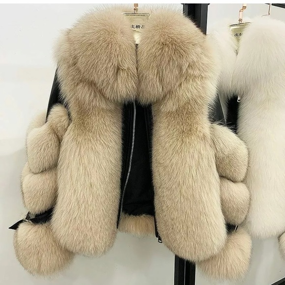Jackets & Blazers - Fox fur and leather coat 🦋